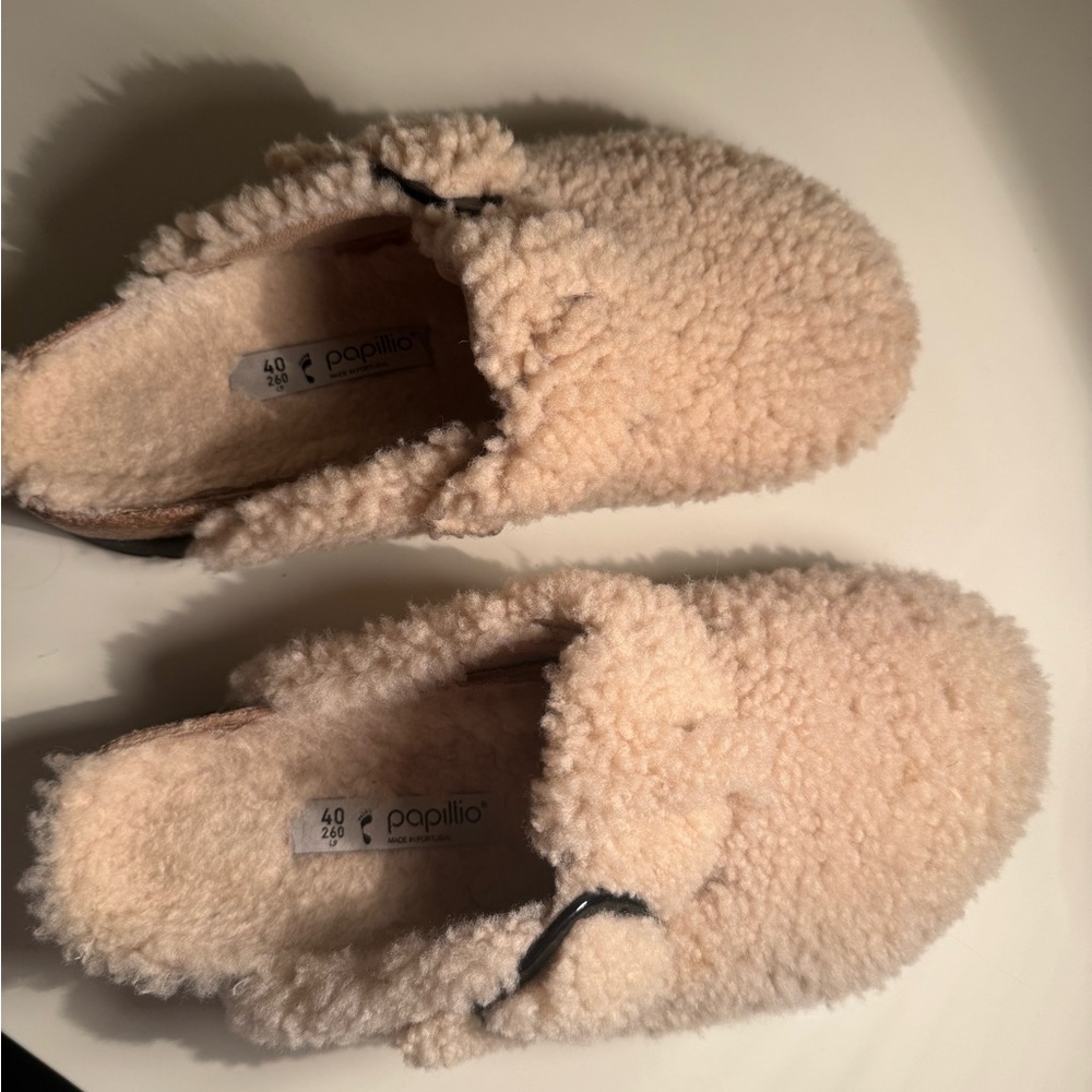 Birkenstock Women's Fuzzy Clogs